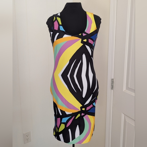 Colorful Geometric Dress - Picture 3 of 6